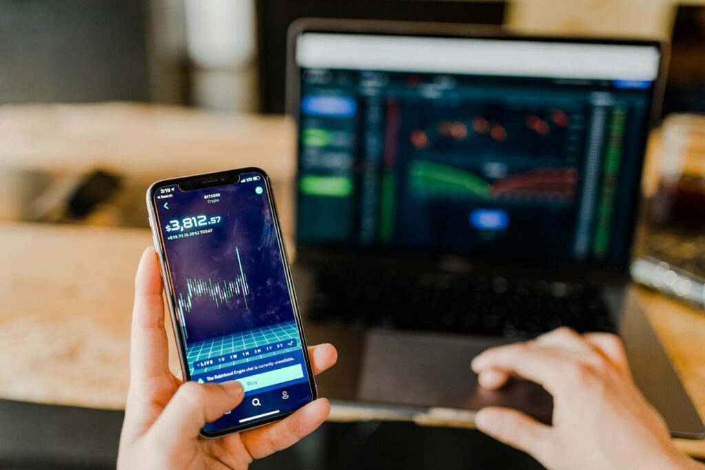 Investor signing contract with legal advisor support